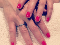 CND Shellac