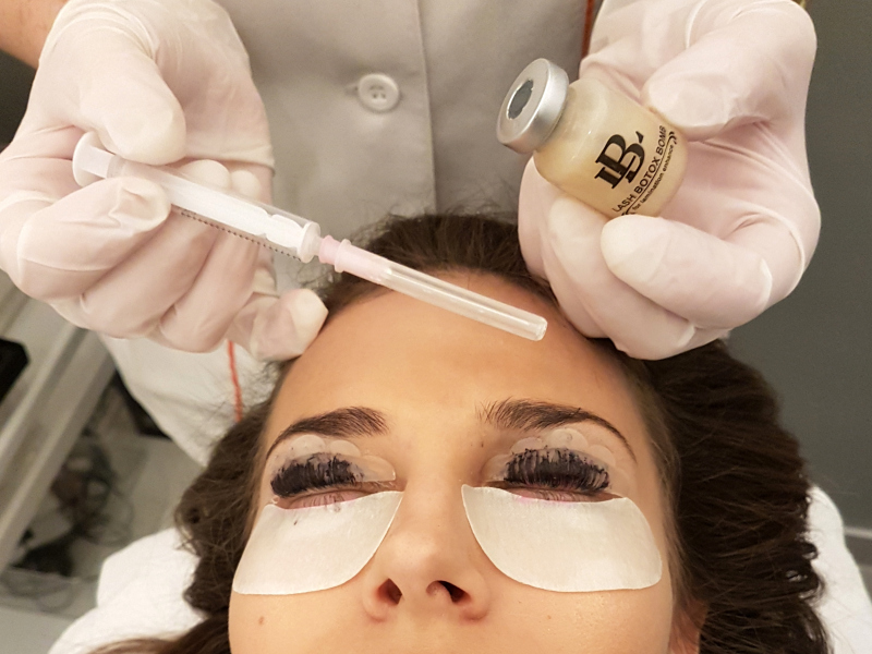 Lash lifting a Lash botox bomb